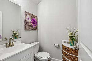 Vista Flats-S1905-025.jpg