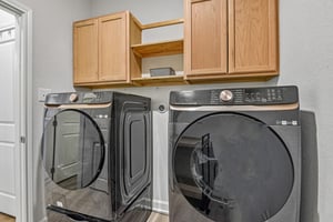 Vista Flats-S1905-027.jpg