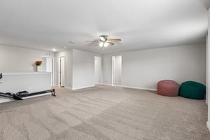 Vista Flats-S1905-045.jpg