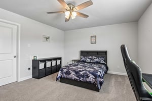 Vista Flats-S1905-049.jpg