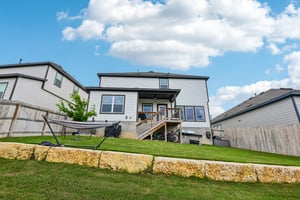 Vista Flats-S1905-068.jpg