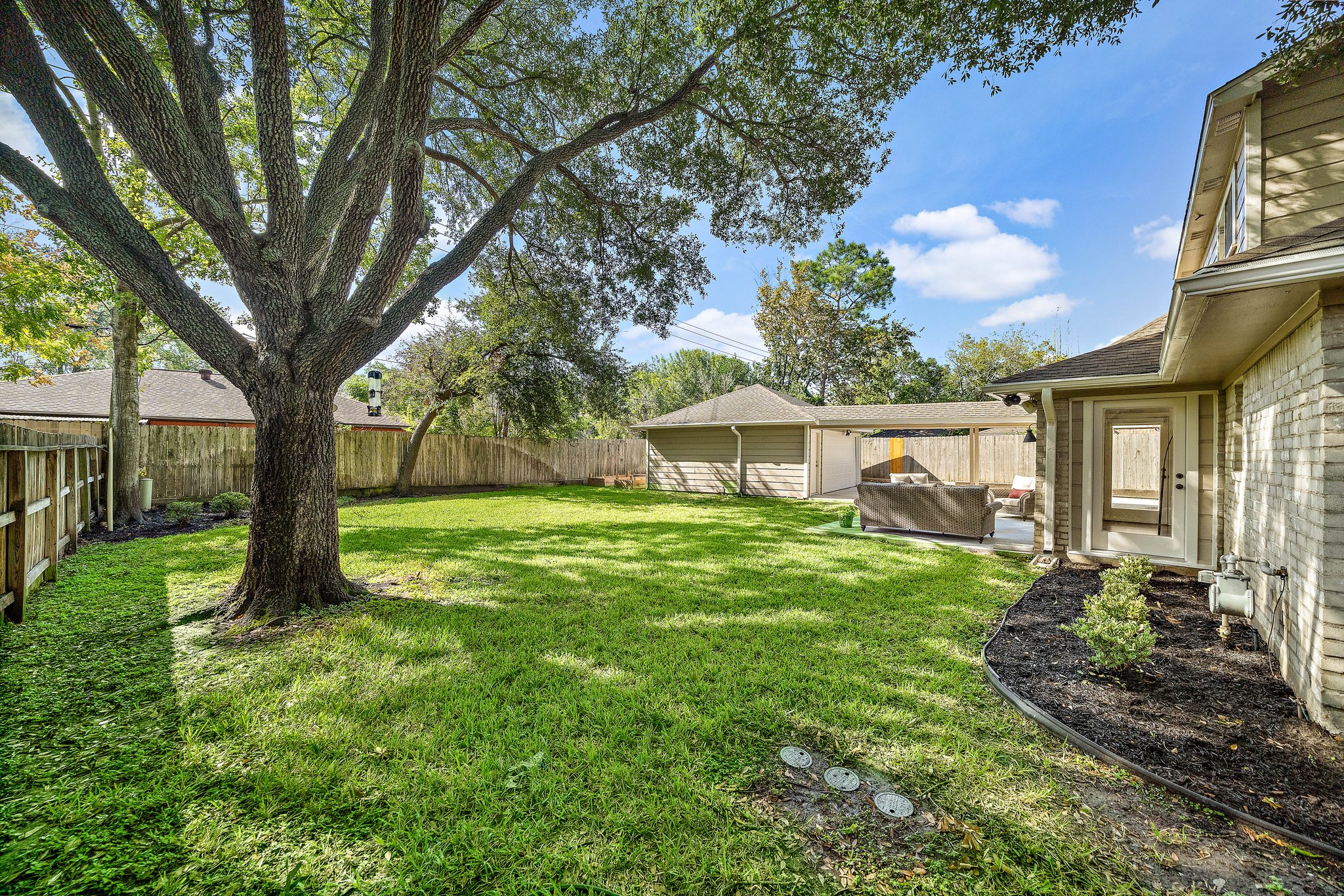 12111 Waldemar Dr, Houston, TX 77077 Strata Visuals