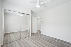 12111 Washington Pl 1_2 Los Angeles-0105-012.jpg