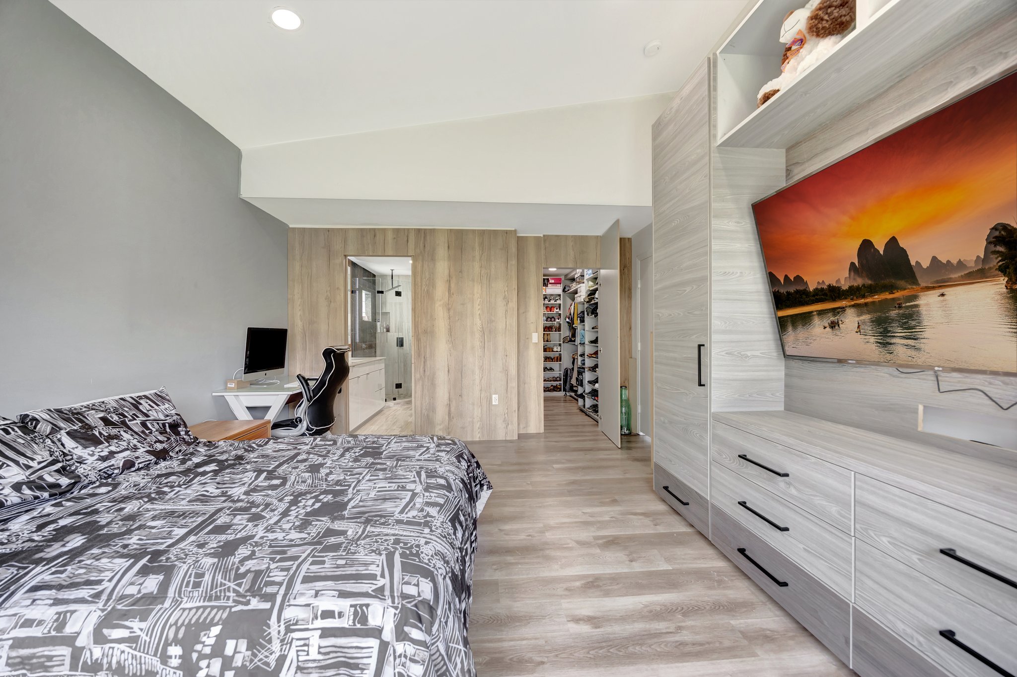  Photo 23