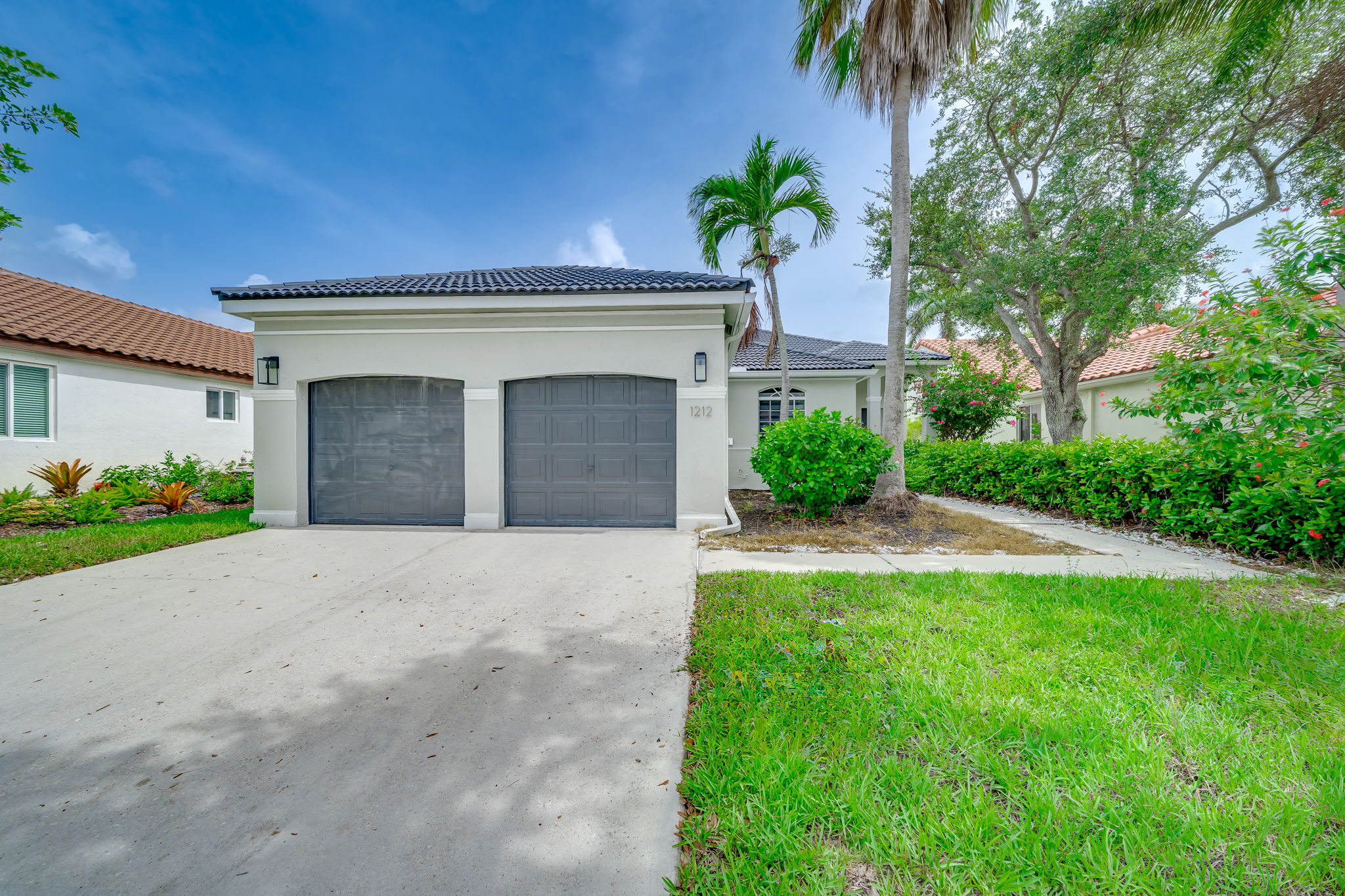 21024 NE 34th Ct, Aventura, FL 33180, USA Photo 6