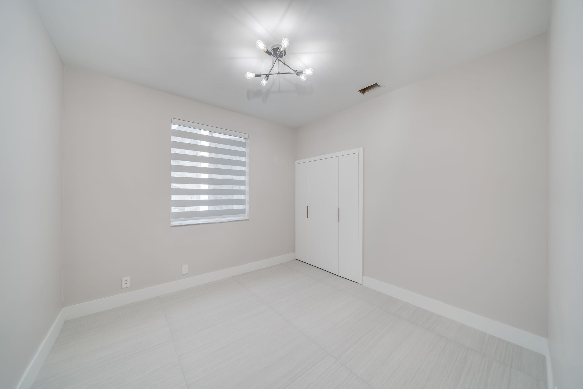 21024 NE 34th Ct, Aventura, FL 33180, USA Photo 35