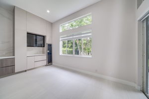 21024 NE 34th Ct, Aventura, FL 33180, USA Photo 17