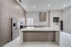 21024 NE 34th Ct, Aventura, FL 33180, USA Photo 19