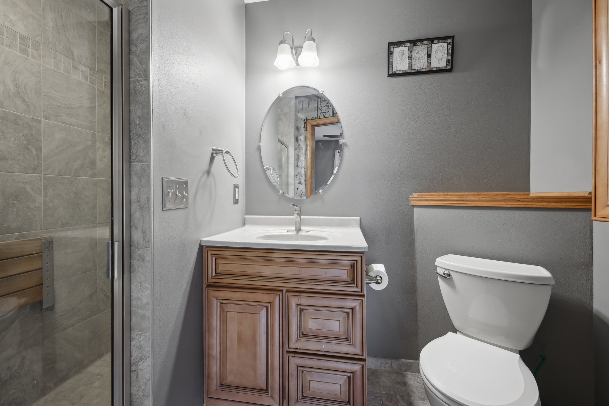 N Glenwood Cir-1405-027.jpg