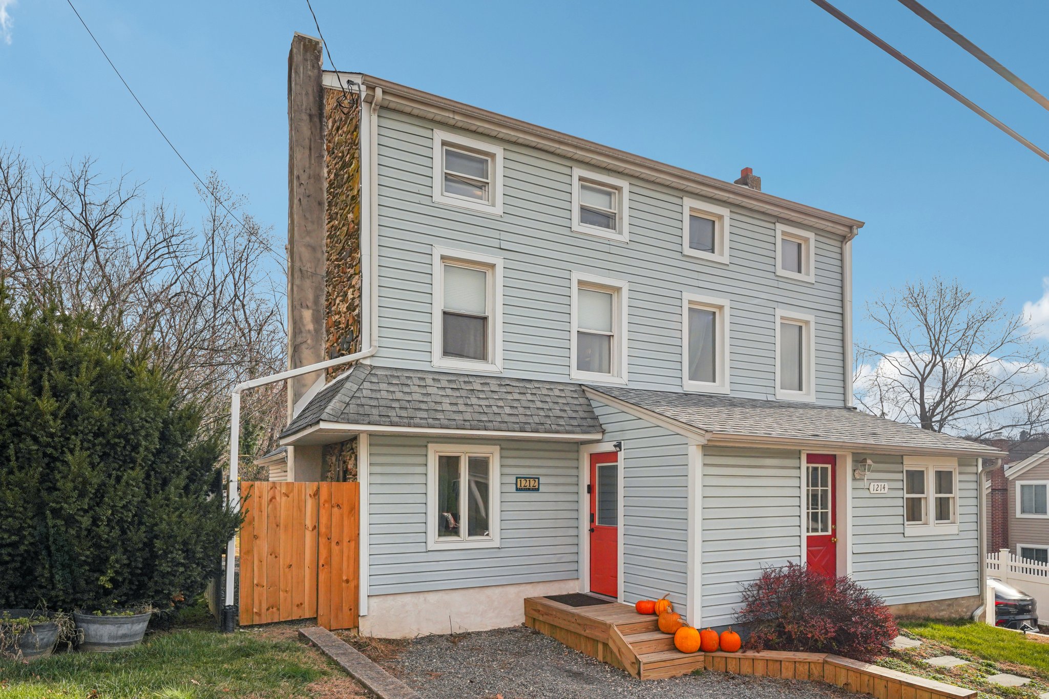 Rebel Hill Rd-S0912-002.jpg