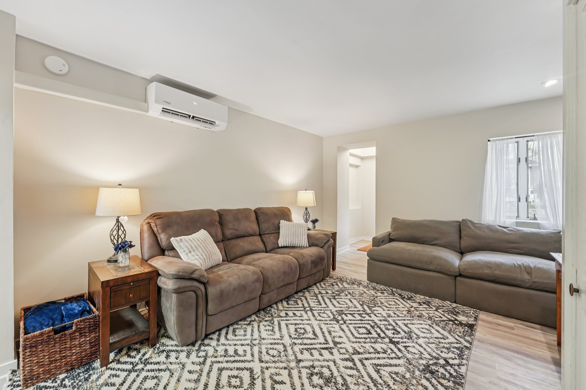 Rebel Hill Rd-S0912-005.jpg