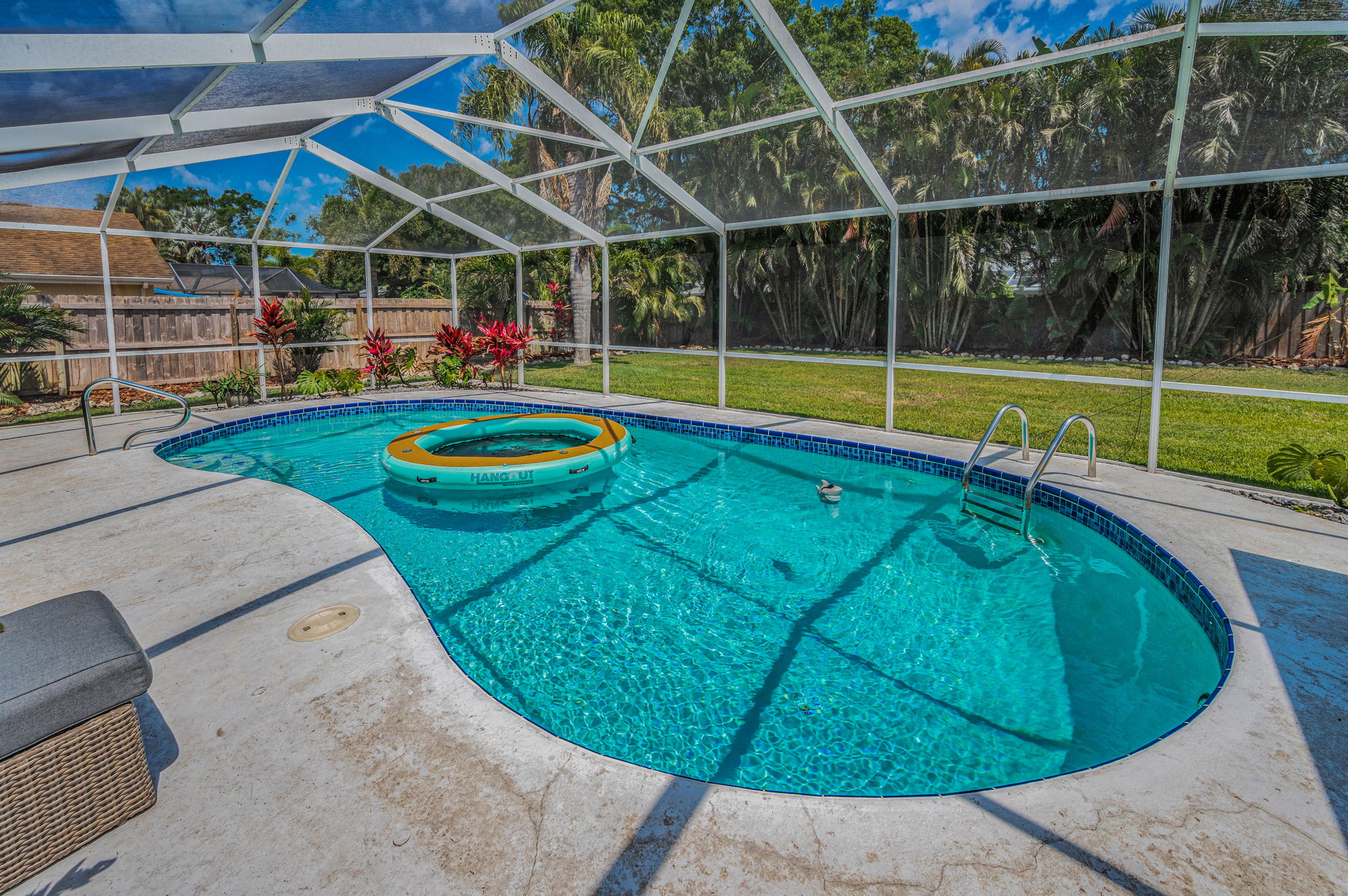 Pool1