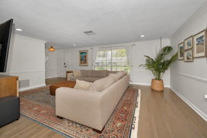 Living Room2