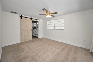 Master Bedroom1a