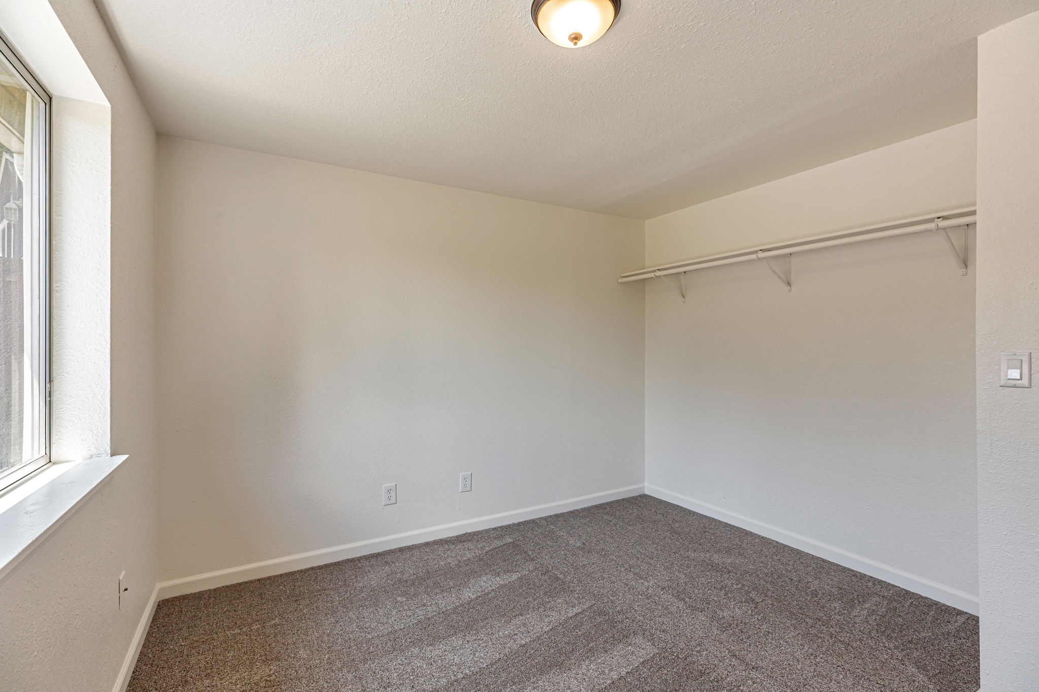 017_12124 SE 161st St  Renton
