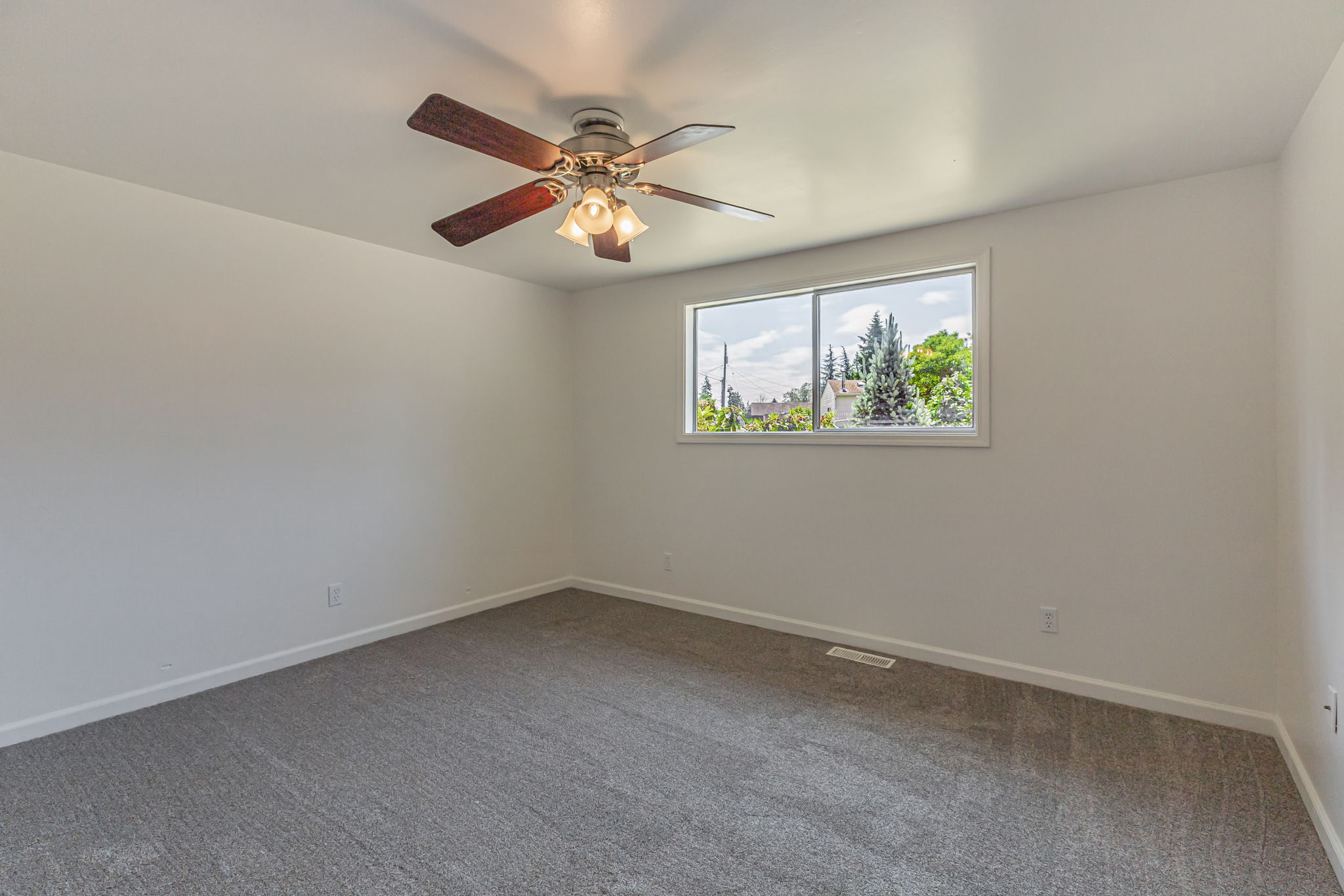 018_12124 SE 161st St  Renton