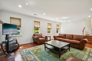 Westwood Hills Dr-009.jpg