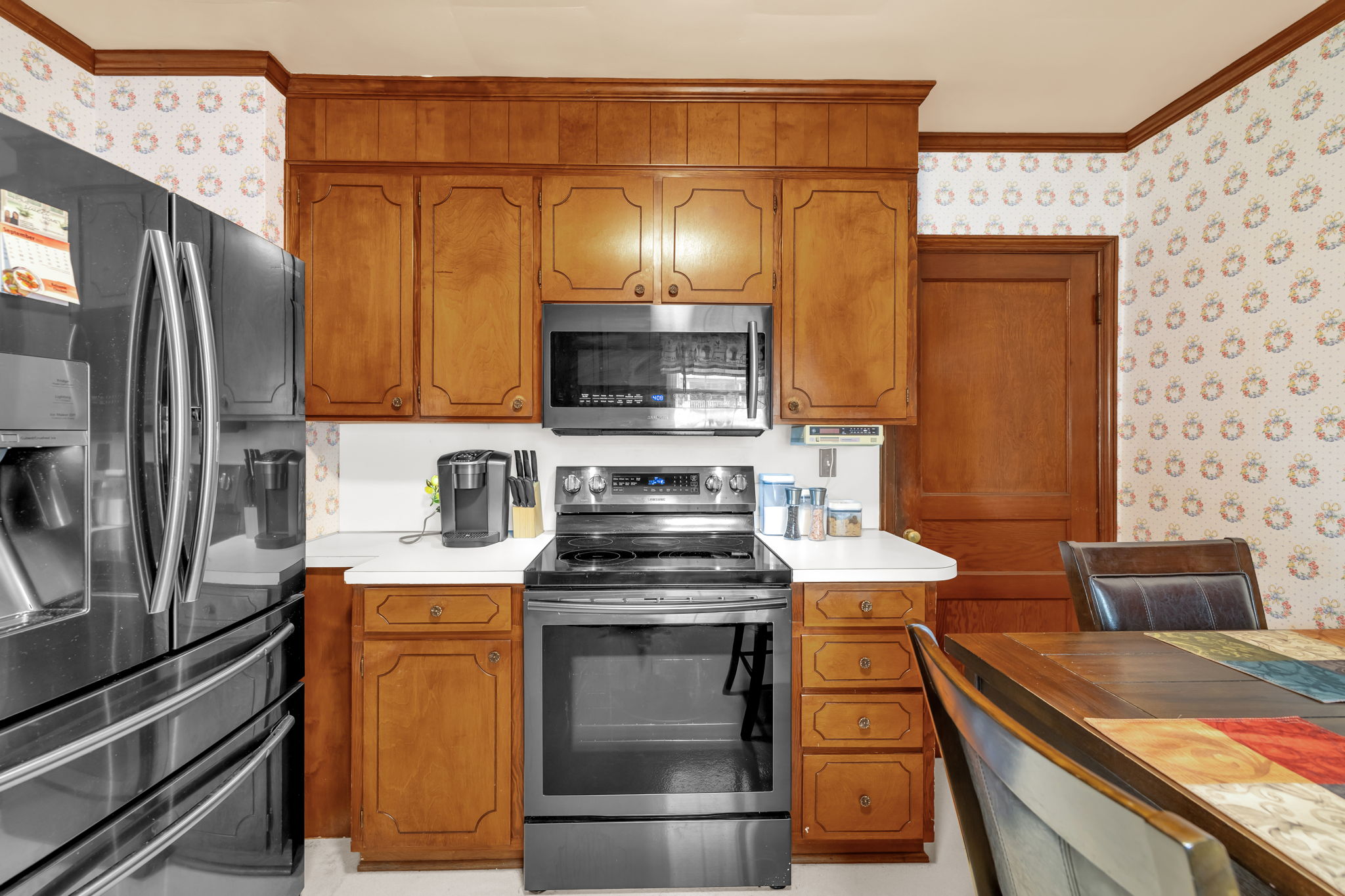 1213 Barnes St-10