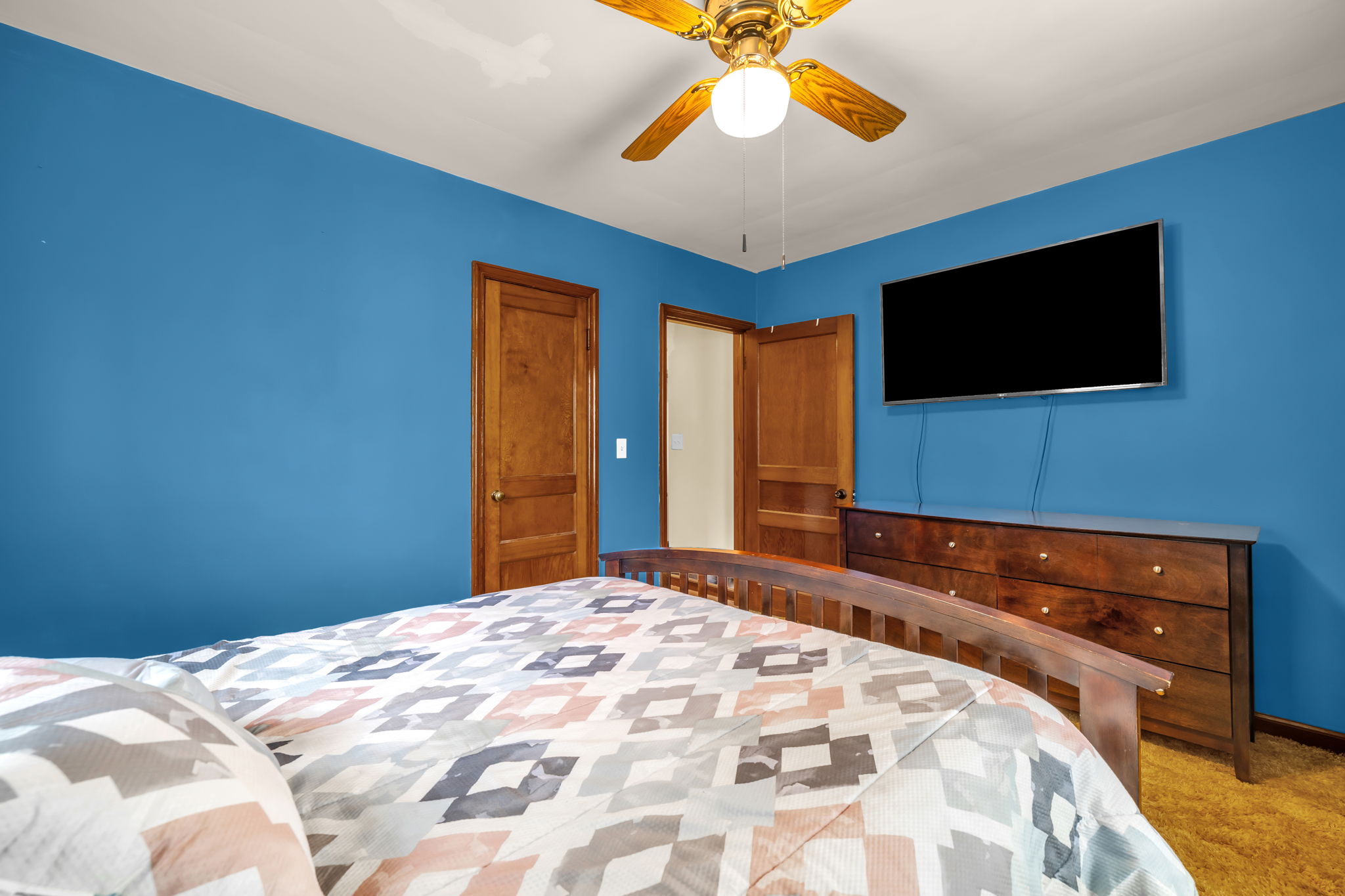 1213 Barnes St-13
