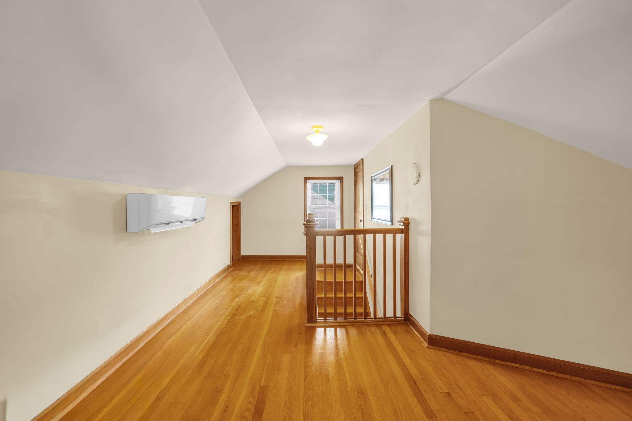 1213 Barnes St-16
