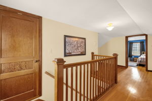 1213 Barnes St-15