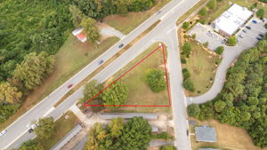 1213 Barnes St-32