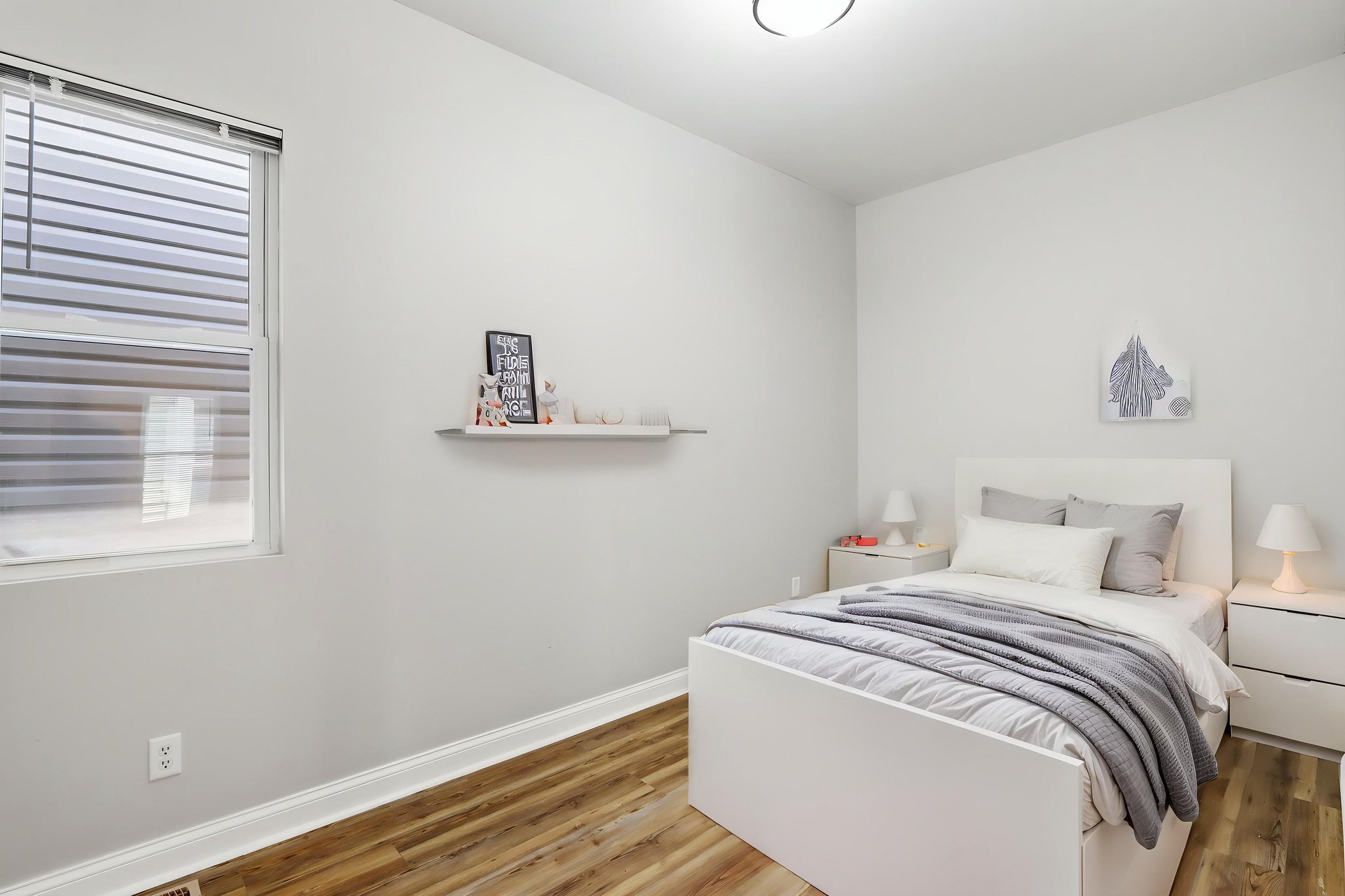 _MG_4298 virtually staged.jpeg