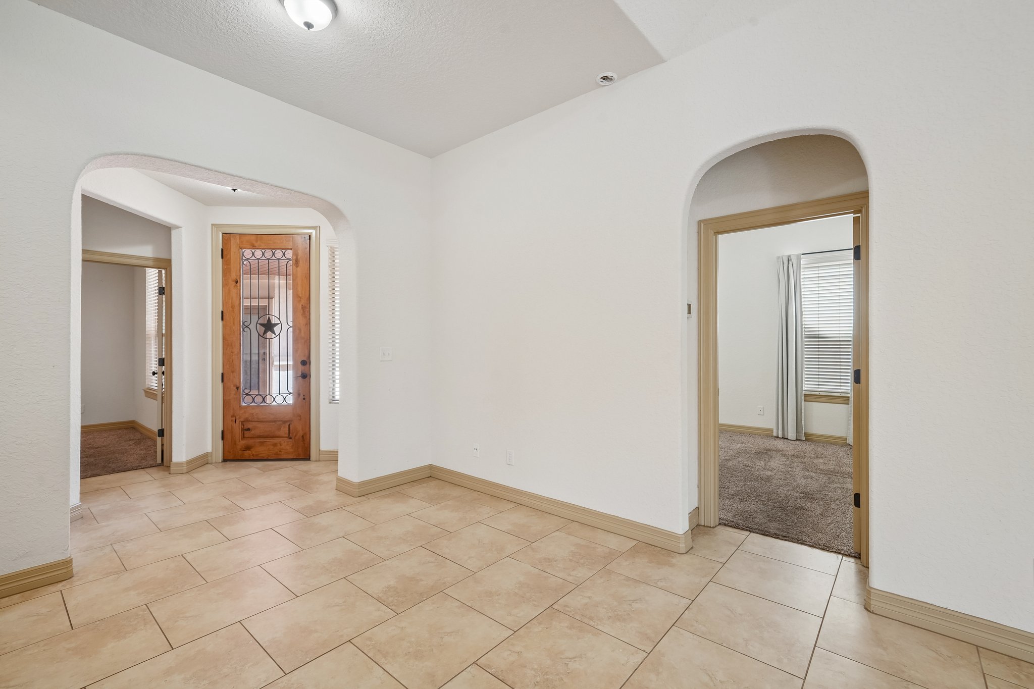 Gruene Vine Ct-S1410-006.jpg