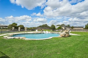 Gruene Vine Ct-1410-903.jpg