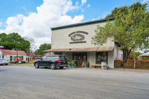 Gruene Vine Ct-1410-910.jpg