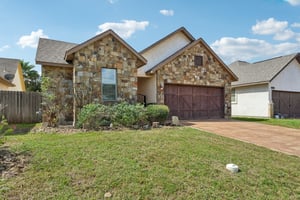 Gruene Vine Ct-S1410-003.jpg