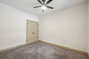 Gruene Vine Ct-S1410-017.jpg