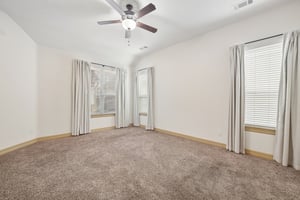 Gruene Vine Ct-S1410-019.jpg