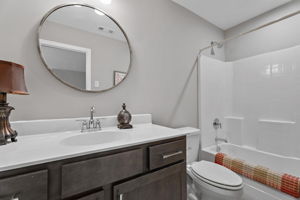  Photo 44