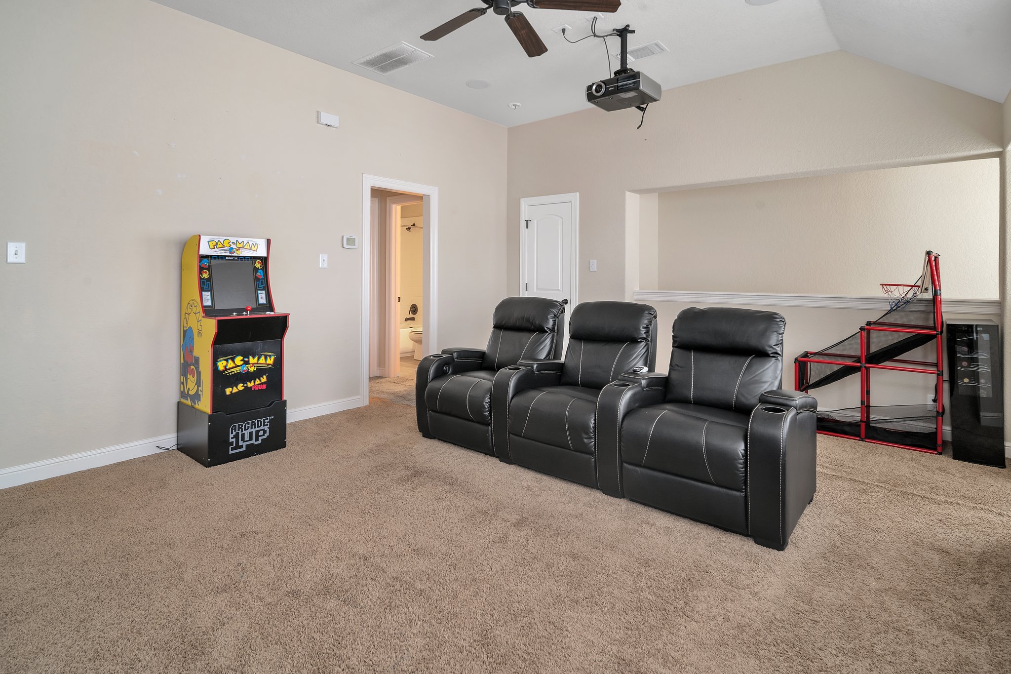 Media/Flex Room