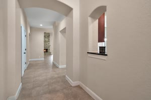 Entry/Foyer