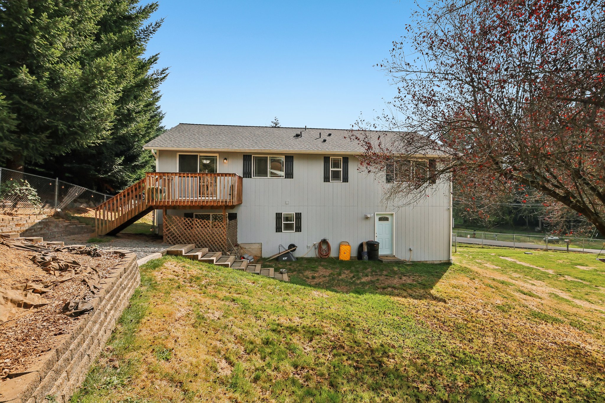Rainbow Rd-S2009-040.jpg