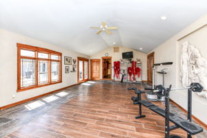  Photo 47