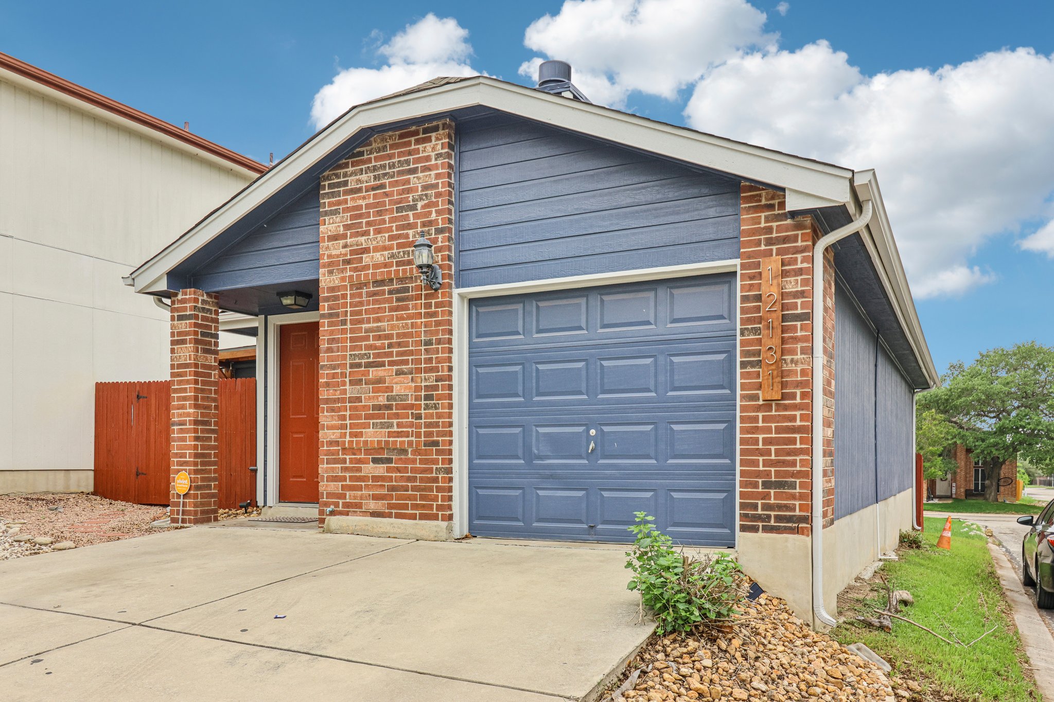 Stoney Cv-S1704-002.jpg