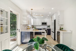 Westwood Hills Dr-019.jpg