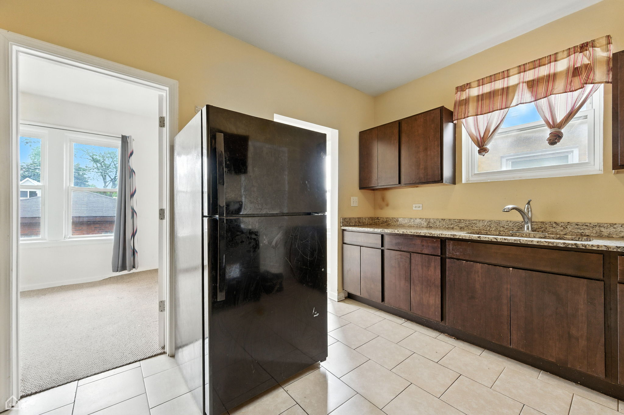 12139 S Yale Ave_015