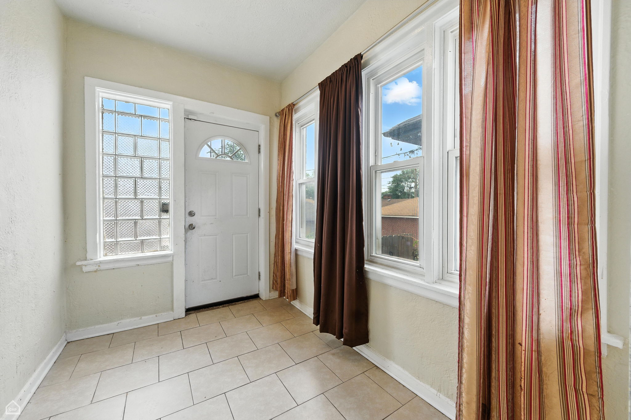 12139 S Yale Ave_017