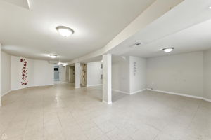 12139 S Yale Ave_022