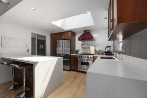 1214 1st Pl, Hermosa Beach, CA 90254, USA Photo 7