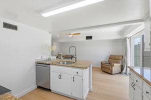 012_F8_1214 Admiralty Ln