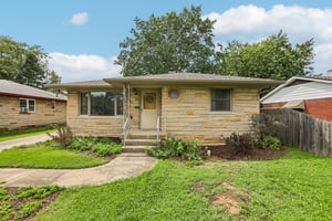 Lesley Ave-S1408-001.jpg