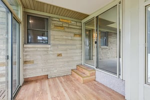 Lesley Ave-S1408-026.jpg