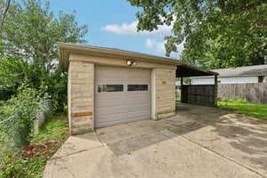Lesley Ave-S1408-033.jpg