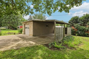 Lesley Ave-S1408-034.jpg