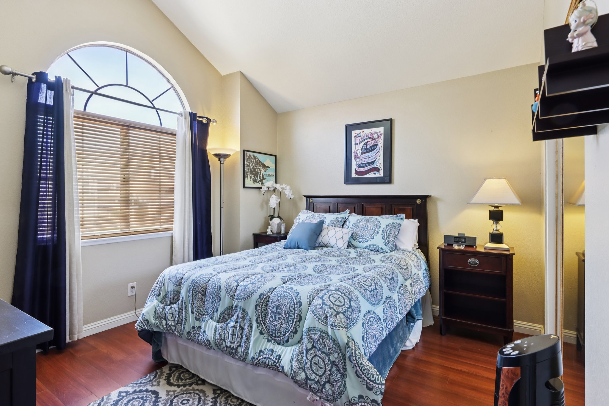 Miller Ct-S2511-032.jpg